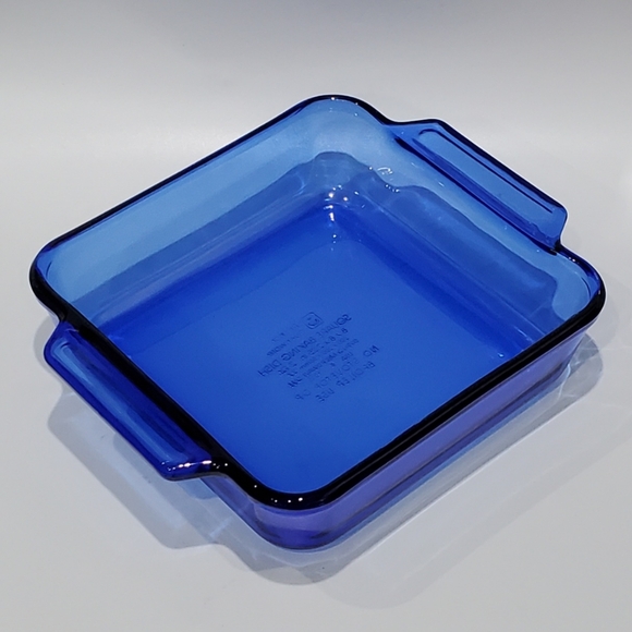 Anchor Hocking Essentials Cobalt Blue Square 🟦 10 1/4" Glass Baker - Picture 4 of 9